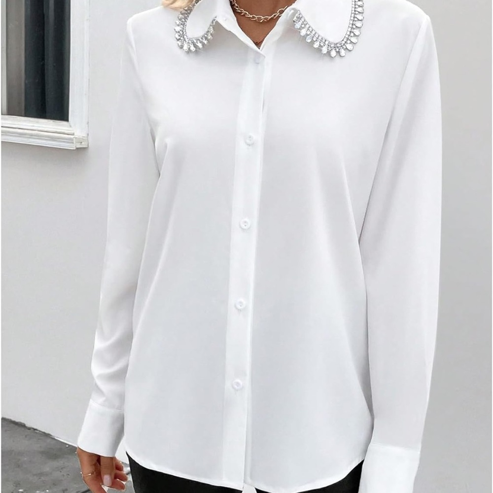 Elegant White Women's Top with Embellished Collar ~ Perfect for the holidays! - Picture 4 of 5
